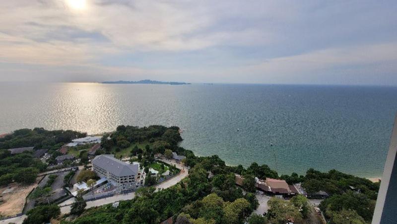 Andromeda Seaview Condo Near Beach Pattaya ภายนอก รูปภาพ